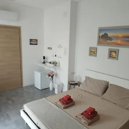 Casa Balai 72 A 100 Mt Dal Mare 托雷斯港